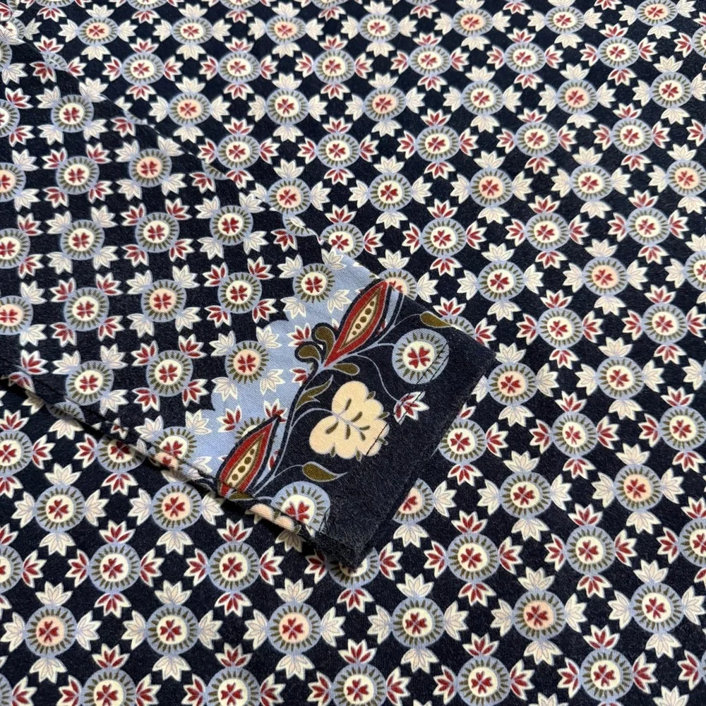 Talbots The Talbots Tee Geometric Medallion Print Navy‎ Blue Women Petite P